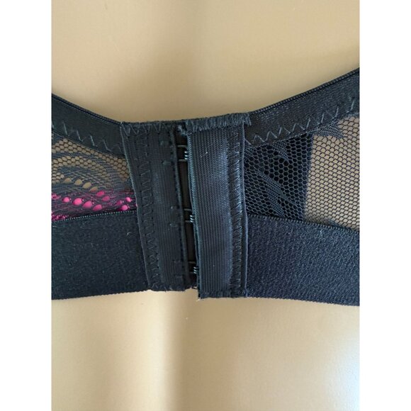 Women's Vince Camuto Wireless Bralette, size 34B - Picture 7 of 8